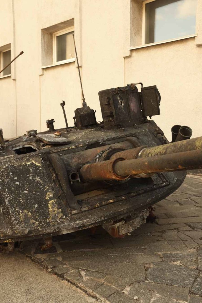 carro-armato-danneggiato-ottimizzato